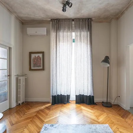 公寓 Manderley Hideaway - *